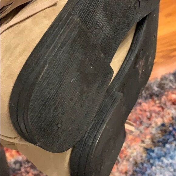 Faux suede booties size 7/8 - Picture 4 of 4